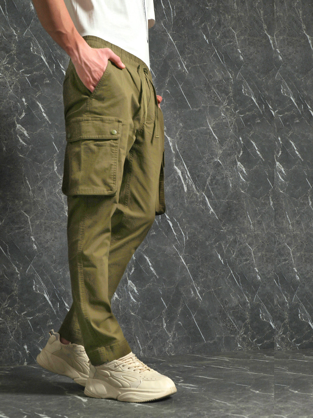Buy Men's Allos Olive Cargo pant Online | SNITCH
